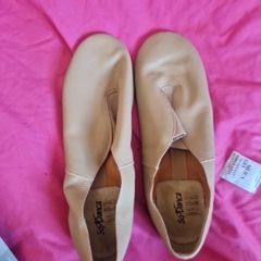 New dance shoes