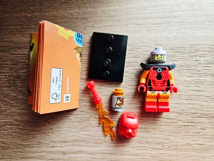 lego col29-3 bionicle cosplay, collectible series 29