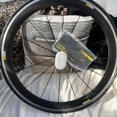 Mavic cosmic carbon wheelset