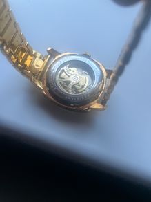 Automatic movement watch