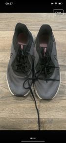nike trainers