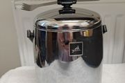 Vintage Chrome Yacht ice bucket