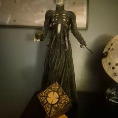 18 inch hellraiser pinhead neca figure