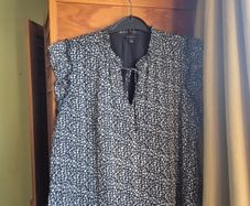 Tamara H. XL top TK Maxx
