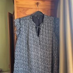 Tamara H. XL top TK Maxx