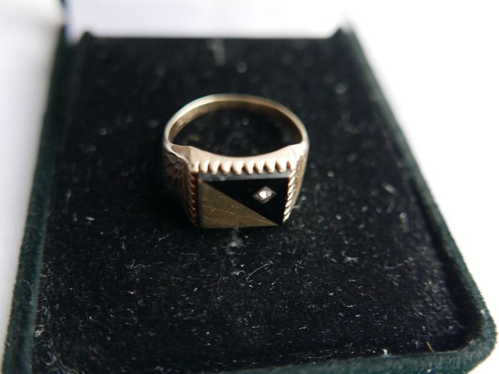 Mens Ring Signet Genuine Solid 9Ct Yellow Gold Onyx 3,3g size S1/2