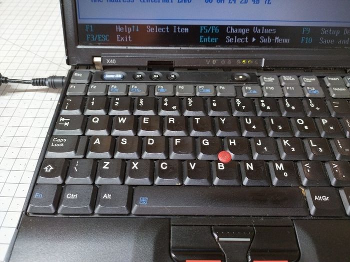 IBM ThinkPad X40 laptop