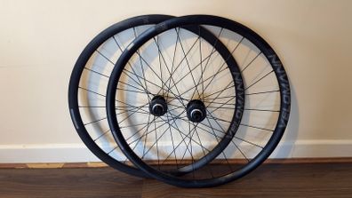 Vision Velomann VR30 Disc Wheelset  Like New Condition