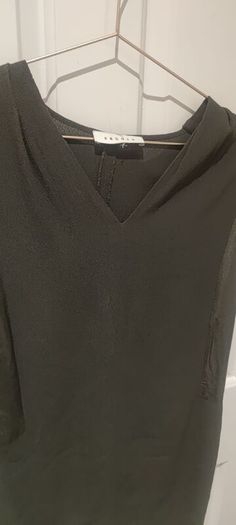 sezane olive green top