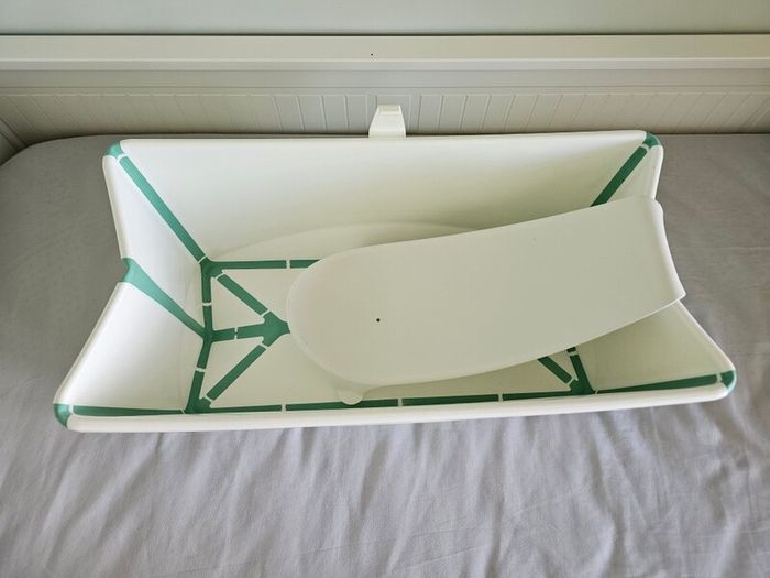 Stokke Flexi  Baby Bath with Newborn Support White