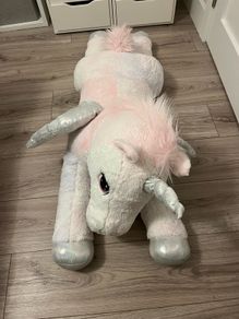 Free Large Unicorn