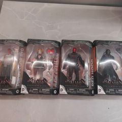 Batman Arkham knight collectibles