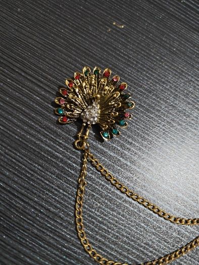 coat pin