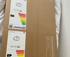 Samsung Essential Monitor S3 24 inch Full HD 100Hz
