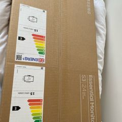 Samsung Essential Monitor S3 24 inch Full HD 100Hz