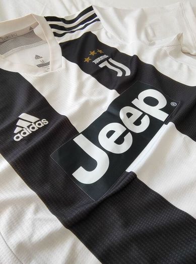 Juventus Player Fit 2018/19 Adidas Home Jersey size M