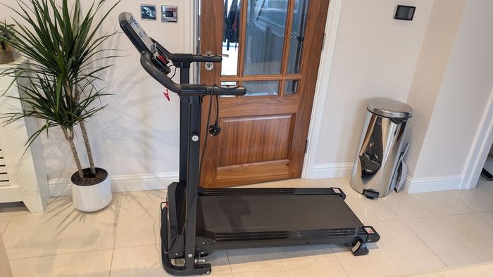 Treadmill - Foldable