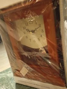 Mantle clock