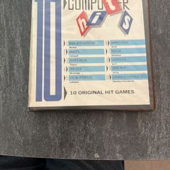 10 Computer Hits C64 Commodore 64 Game Compilation (Beau Jolly, 1985) - Chuckie Egg