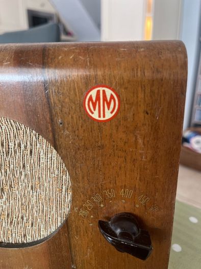 Vintage 1940's Radio