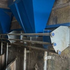 Dairymaster Feeders
