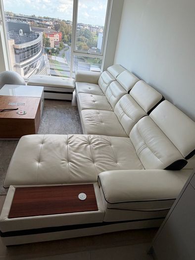 Cream Corner Sofa with Reclining Headrests & USB Charging