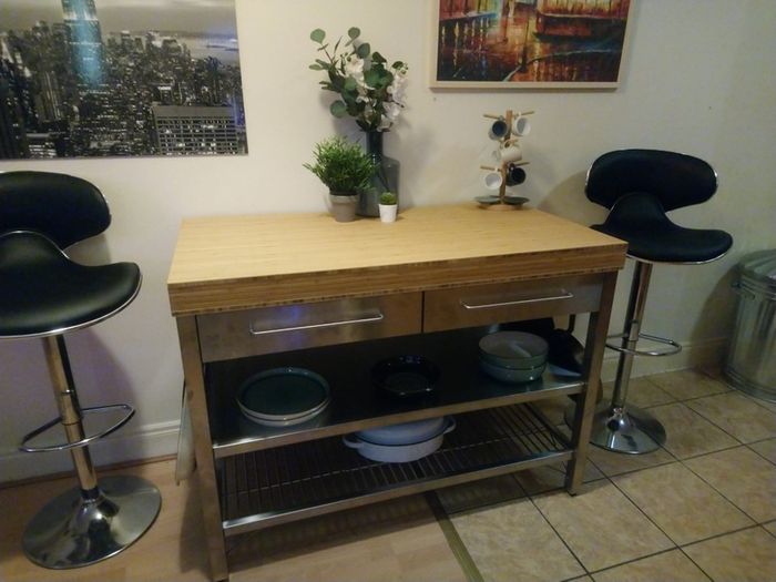 Kitchen table