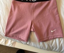 Nike Pro Dry Fit pink leggings