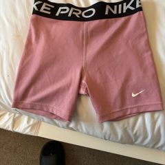 Nike Pro Dry Fit pink leggings