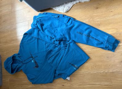 mens nike tracksuit