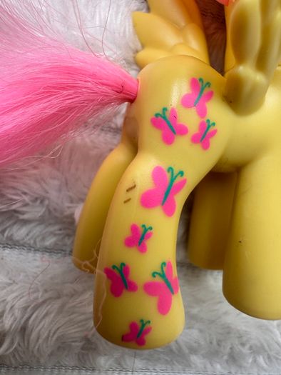 My Little Pony Cutie Mark Magic Fluttershy approx. 9 cm. Used Please see photos
