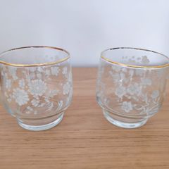 2 vintage etched glasses with gilt rims
