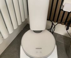 Samsung Jet Bot Robot Vacuum with Clean Station (VR50T95735W) Spares or Repair