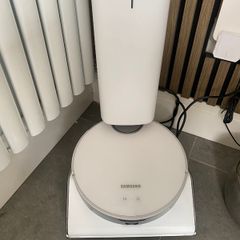 Samsung Jet Bot Robot Vacuum with Clean Station (VR50T95735W) Spares or Repair