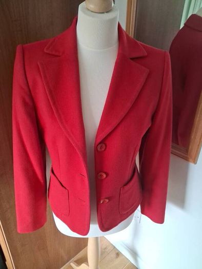 Lovely Gerry Weber Quality Short Red Blazer Size 10