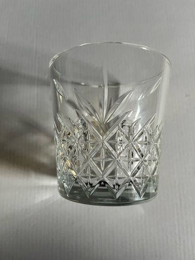 whiskey gin glass