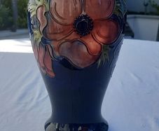 Beautiful Vintage Moorcroft Vase - signed