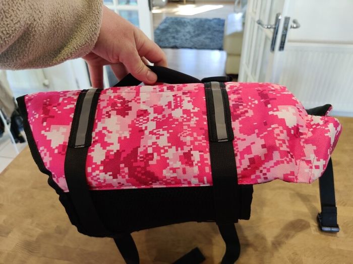 Dog life jacket