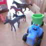 Fisher Price Farm House/Animals Image 2