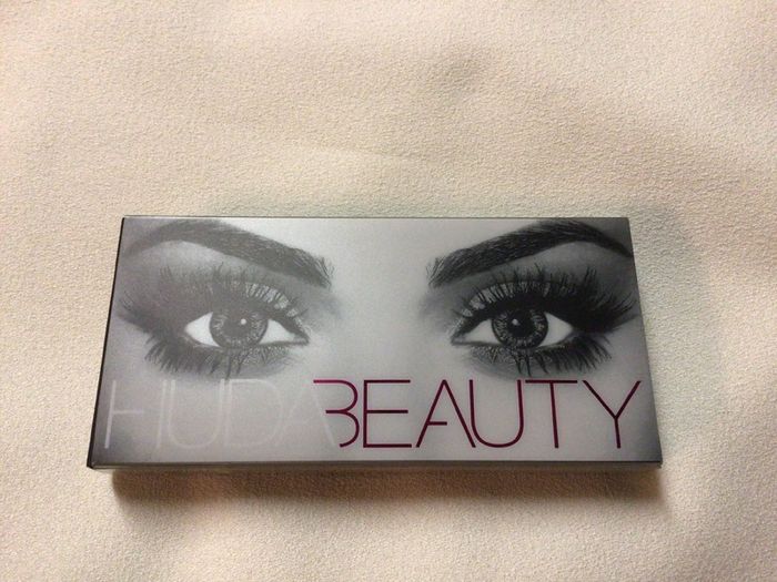 Brand New Hudabeauty Samantha 7 Classic False Eyelashes