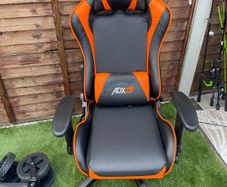 Gaming chair
