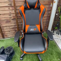 Gaming chair