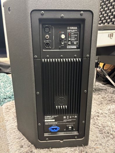 Yamaha DSR112 active loudspeaker