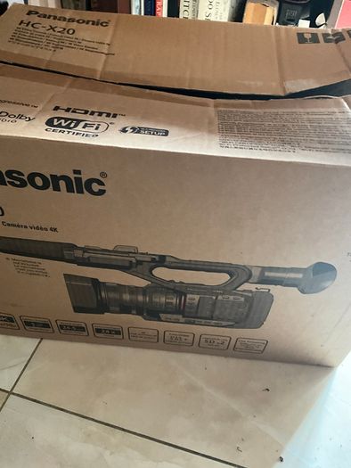 Panasonic HC-X20