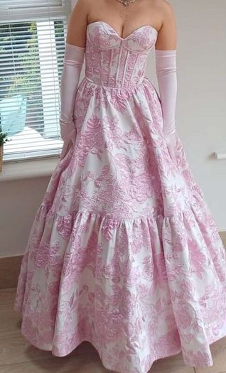 Stunning Debs dress .Pink, White