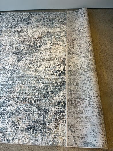 Modern Rug for Sale