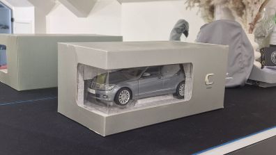 1:18 AUTOart Mercedes-Benz c-class 204 estate