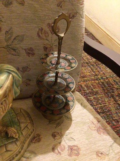 Beautiful vintage 3 tier brass and enamel stand with handle