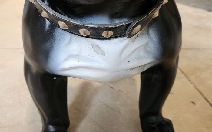 Caseys - Kare Design Black bulldog statue GANGSTER DOG
