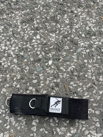 Collection of Cable attachments